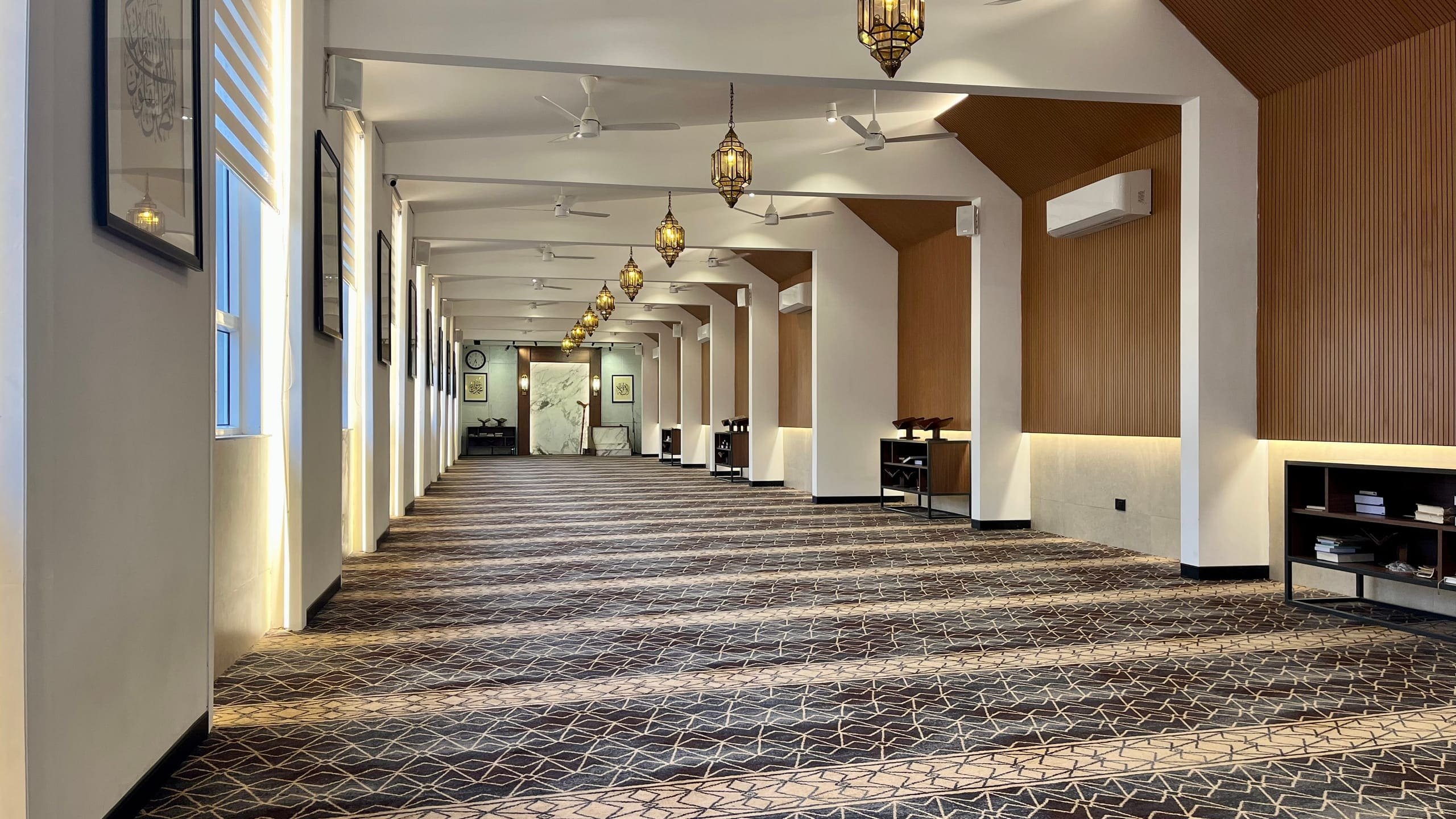 5th Avenue Mosque by Prestige